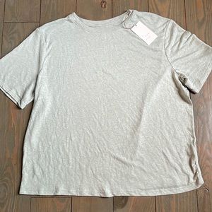 Women’s NWT Size L A New Day Tee- Light Green